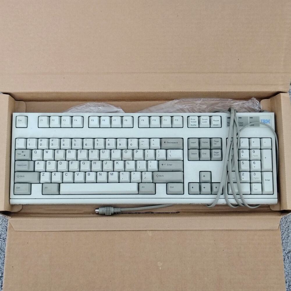Vintage IBM Model M2 Mechanical Keyboard Wired 1395300 Clicky 1992 USA Made